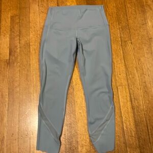 Women’s Lululemon leggings